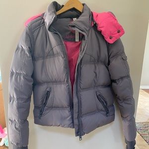 Lululemon Grey Puffer Jacker